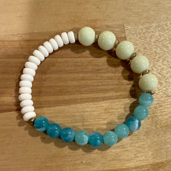 Plunder Jewelry - Plunder Bracelet with Blue and Cream Beads